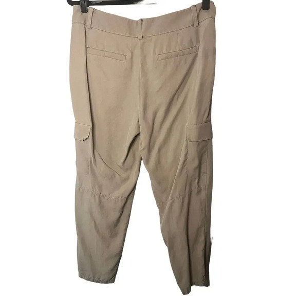 Ann Taylor brown 100% Lyocell cargo pants Size 8 - Picture 2 of 9
